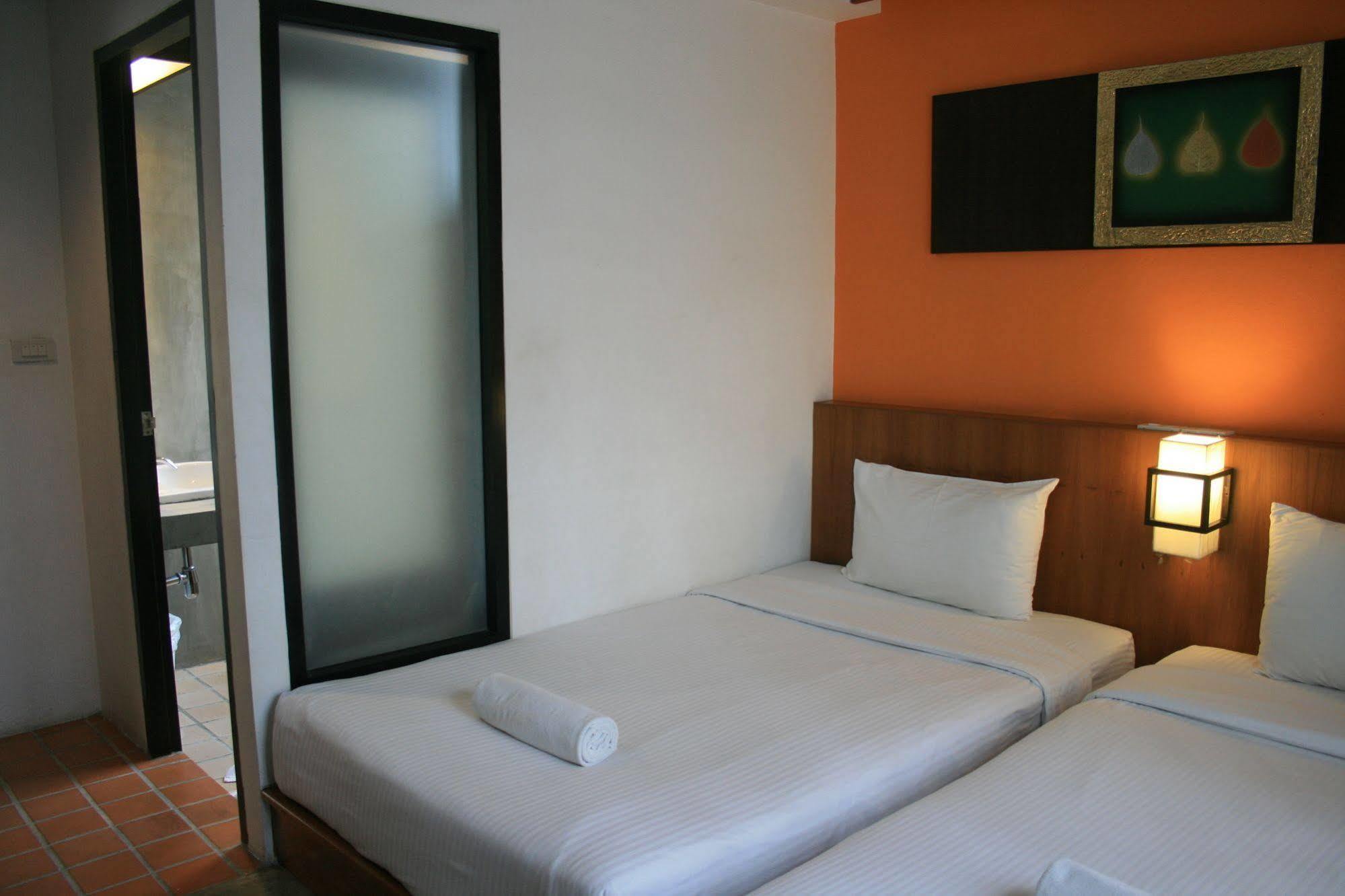 Baan Ing Ping Hotel Chiang Mai Bagian luar foto